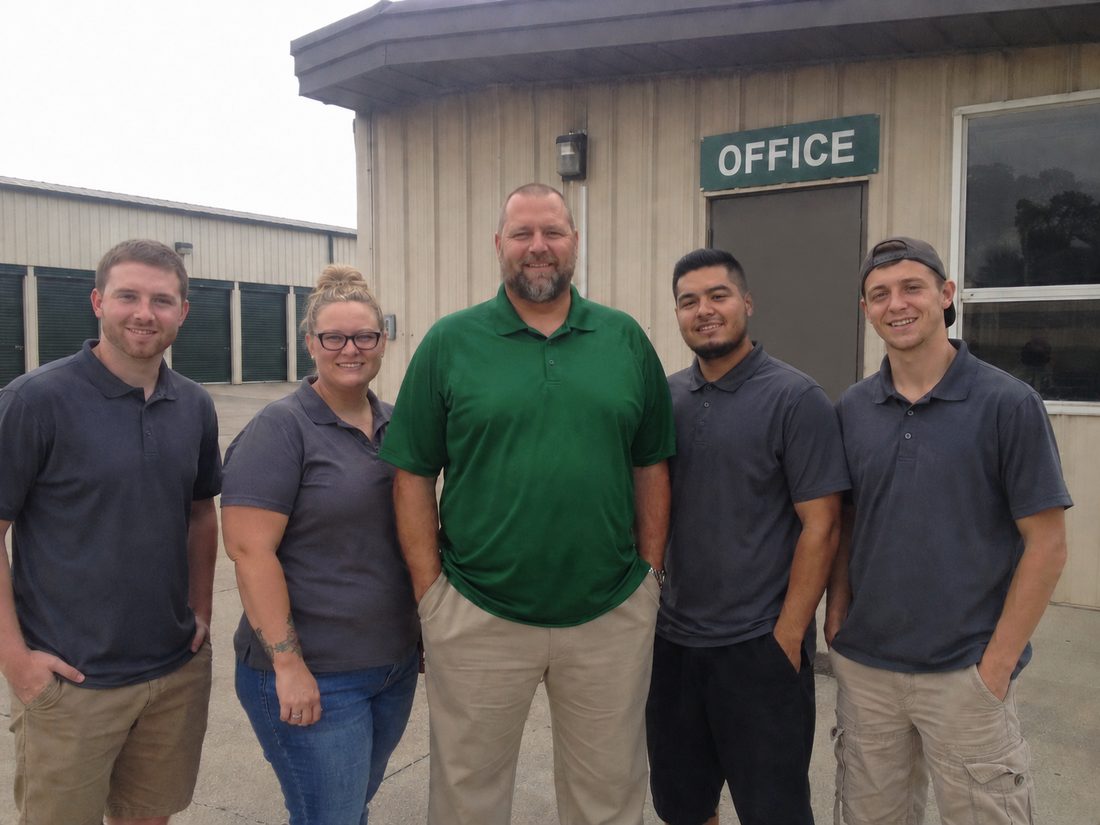 Pest control professionals in Dearborn, MI